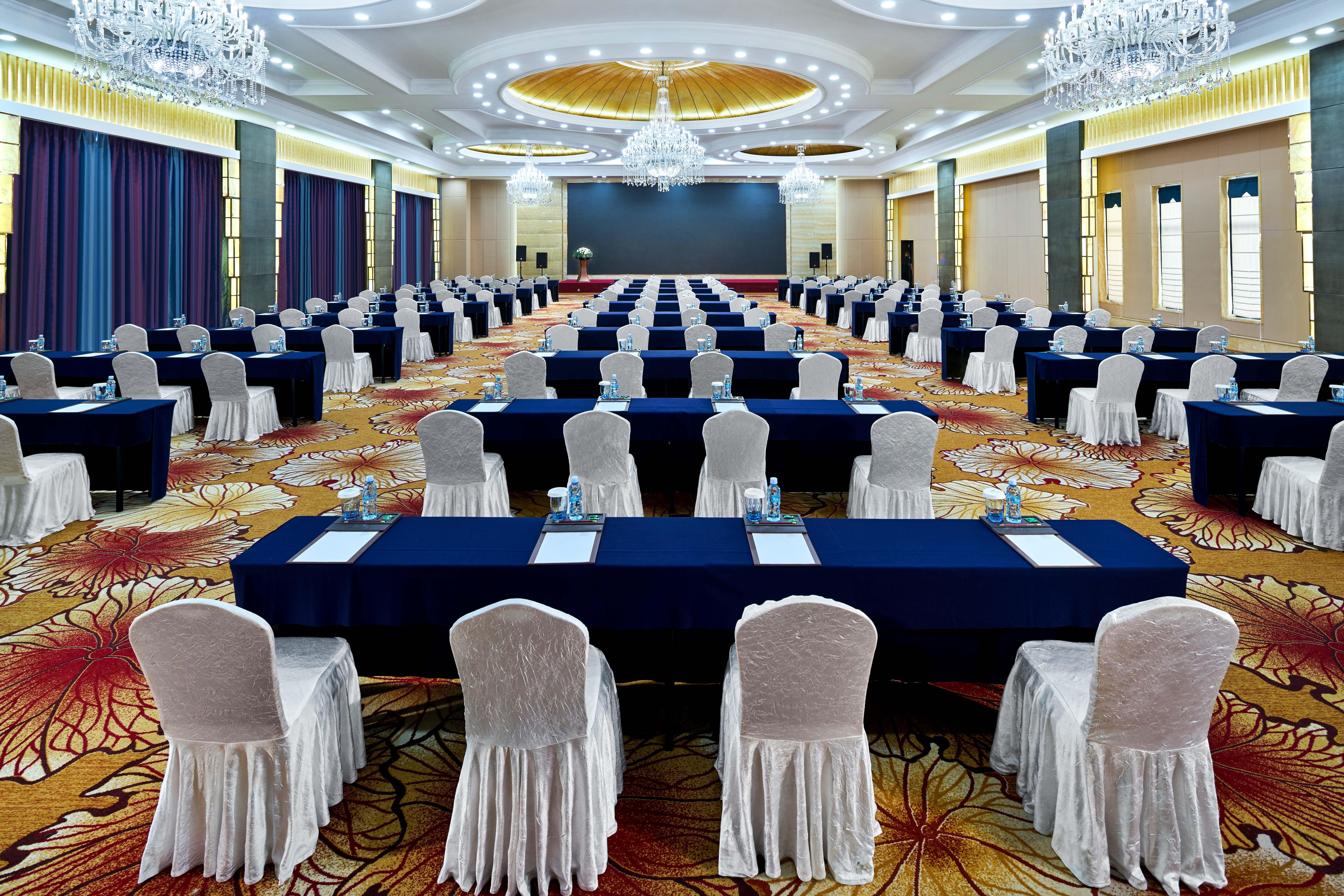 Crowne Plaza Ordos, An Ihg Hotel Dış mekan fotoğraf
